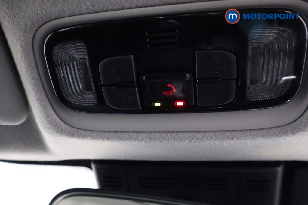 Used Toyota Yaris Cross 2024 for sale - 77620250: Photo 33