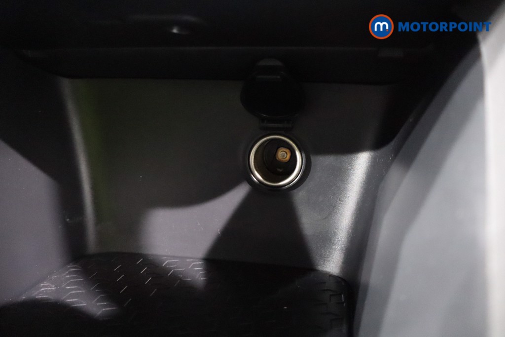 Used Toyota Yaris 2023 for sale - 77620078: Photo 24