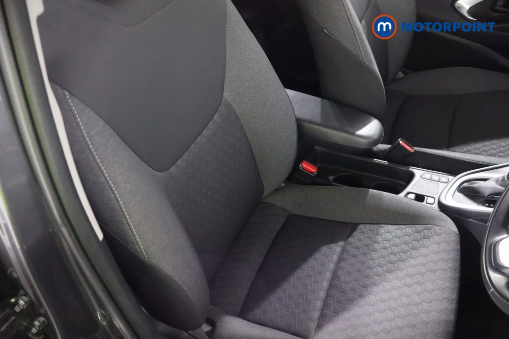 Used Toyota Yaris 2023 for sale - 77620078: Photo 32