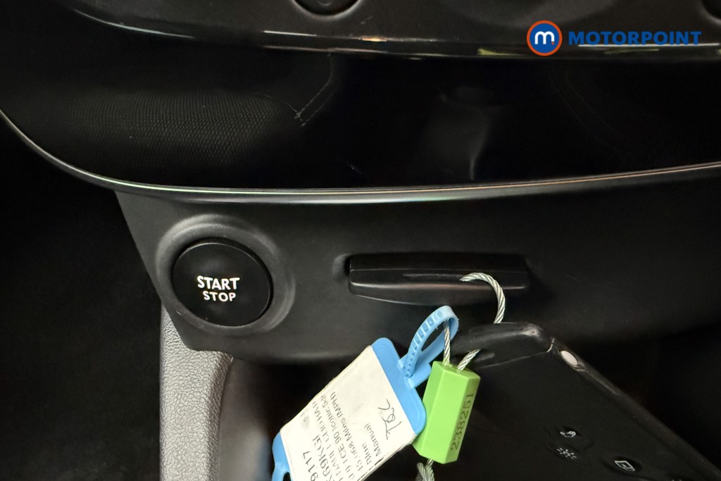 Used Renault Clio 2019 for sale - 76653684: Photo 31