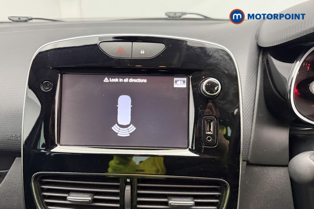 Used Renault Clio 2019 for sale - 76653684: Photo 35