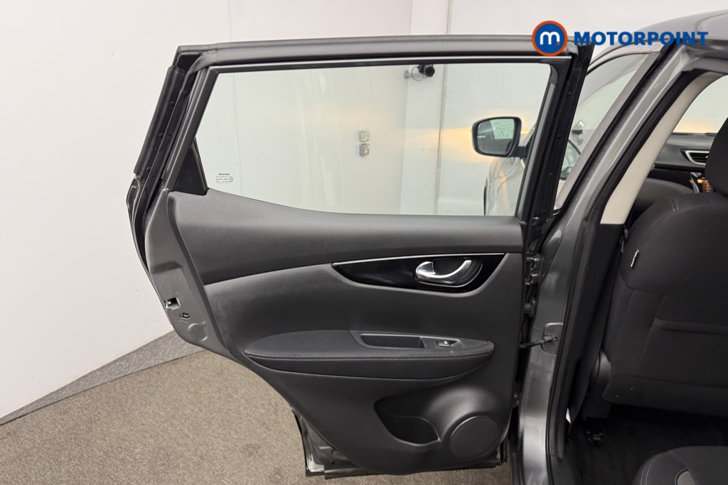 Used Nissan Qashqai 2021 for sale - 77540888: Photo 15