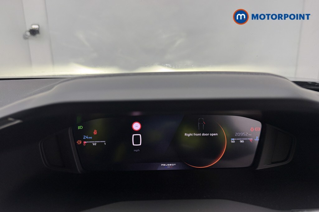 Used Peugeot 2008 2023 for sale - 76706965: Photo 34