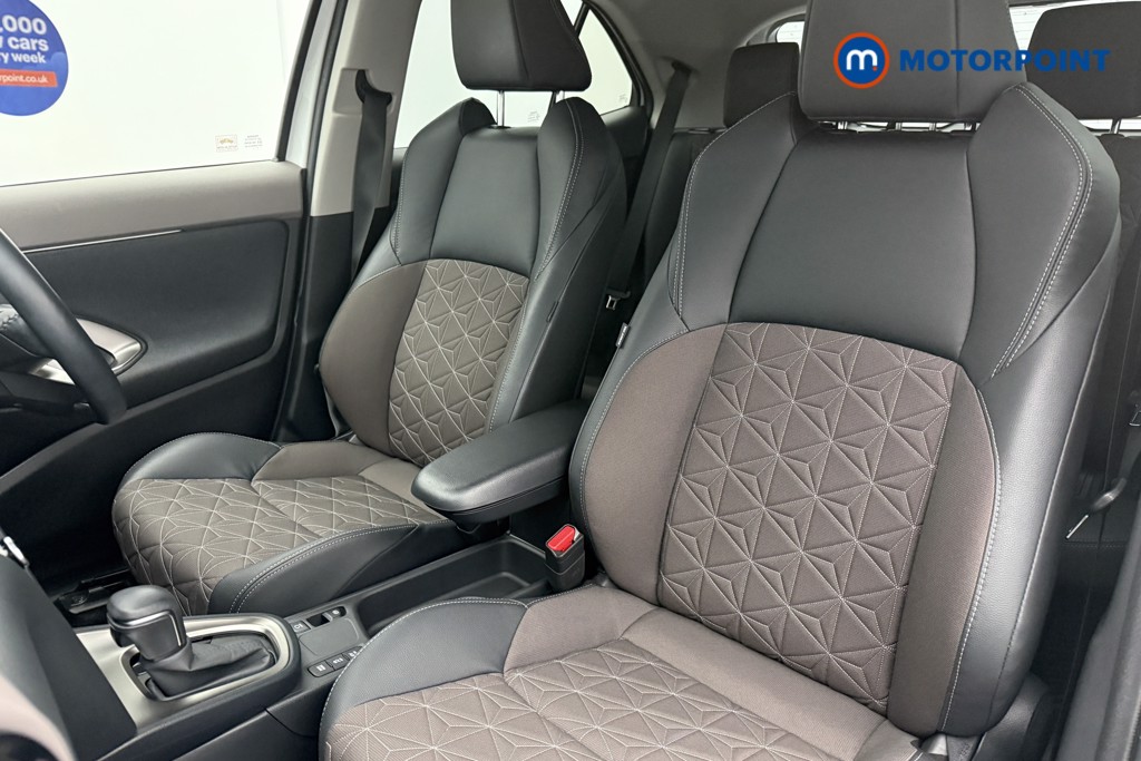 Used Toyota Yaris Cross 2022 for sale - 76892476: Photo 11