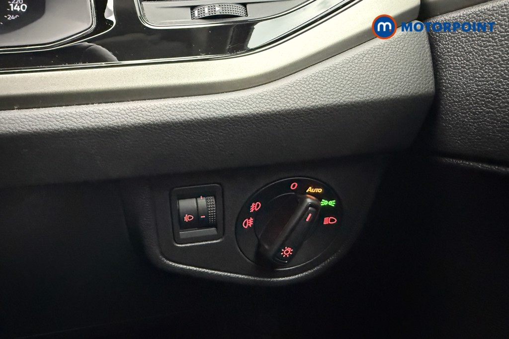 Used Volkswagen Polo 2021 for sale - 77033875: Photo 43