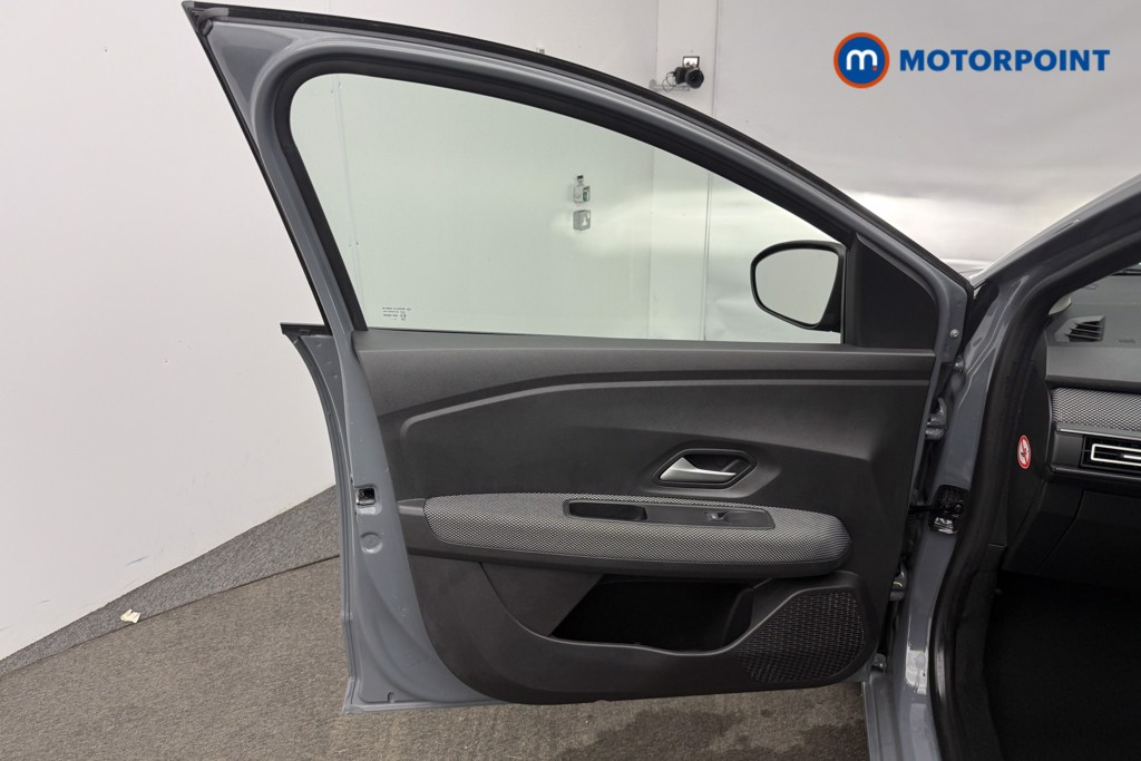 Used Dacia Sandero 2023 for sale - 76697242: Photo 12