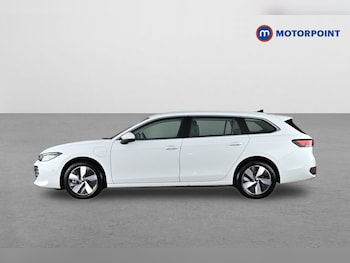 Used Volkswagen Passat 2025 for sale - 78682197: Photo