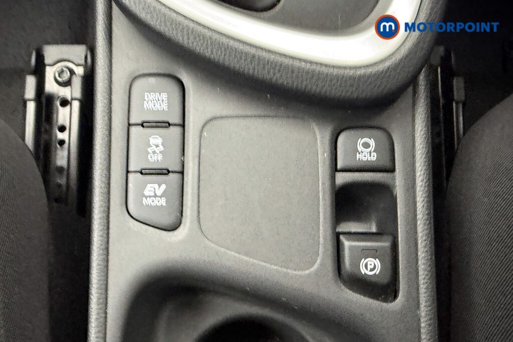 Used Toyota Yaris Cross 2025 for sale - 78095406: Photo 24