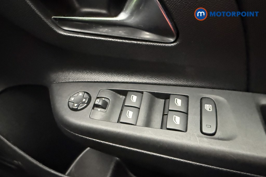 Used Vauxhall Corsa 2023 for sale - 76568960: Photo 12