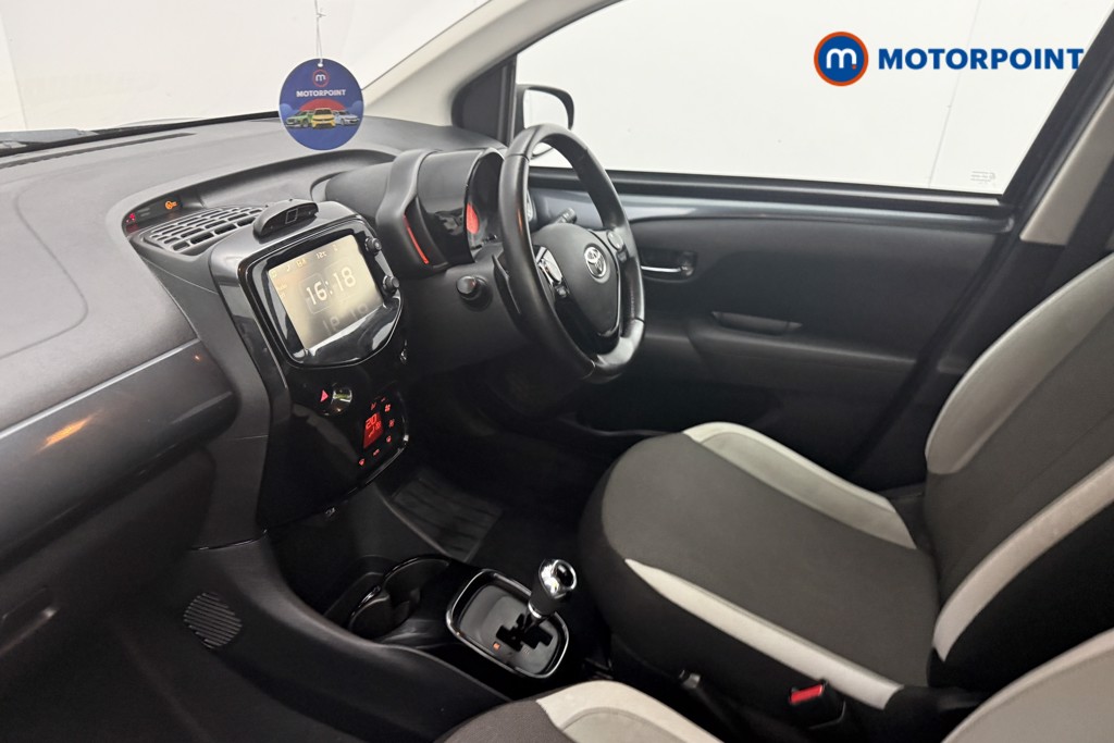 Used Toyota AYGO 2018 for sale - 77270355: Photo 11