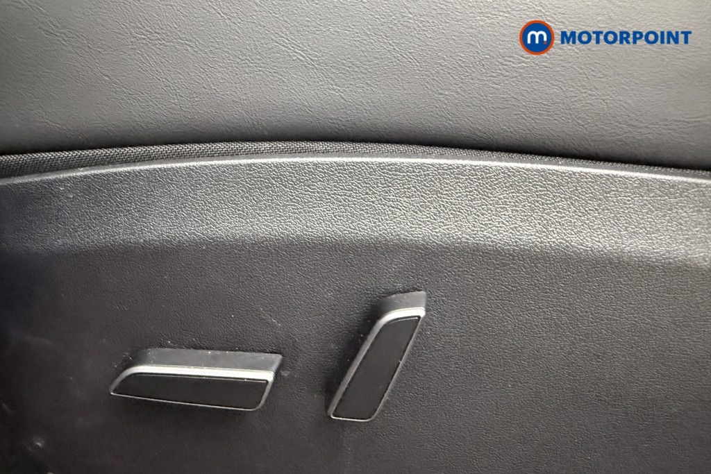 Used Tesla Model Y 2024 for sale - 77641584: Photo 26