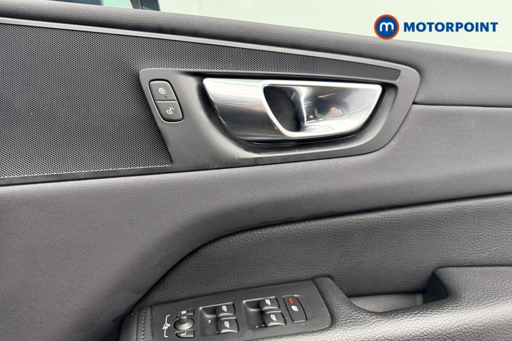 Used Volvo XC60 2022 for sale - 77493578: Photo 25