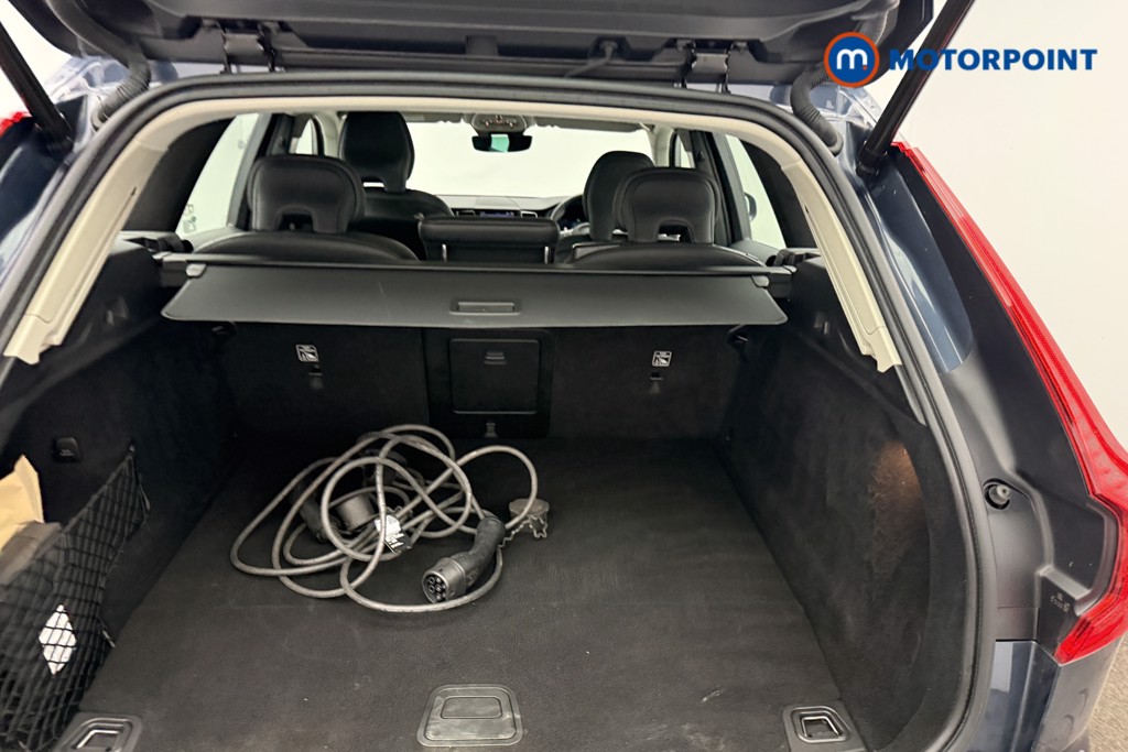 Used Volvo XC60 2022 for sale - 77493578: Photo 35