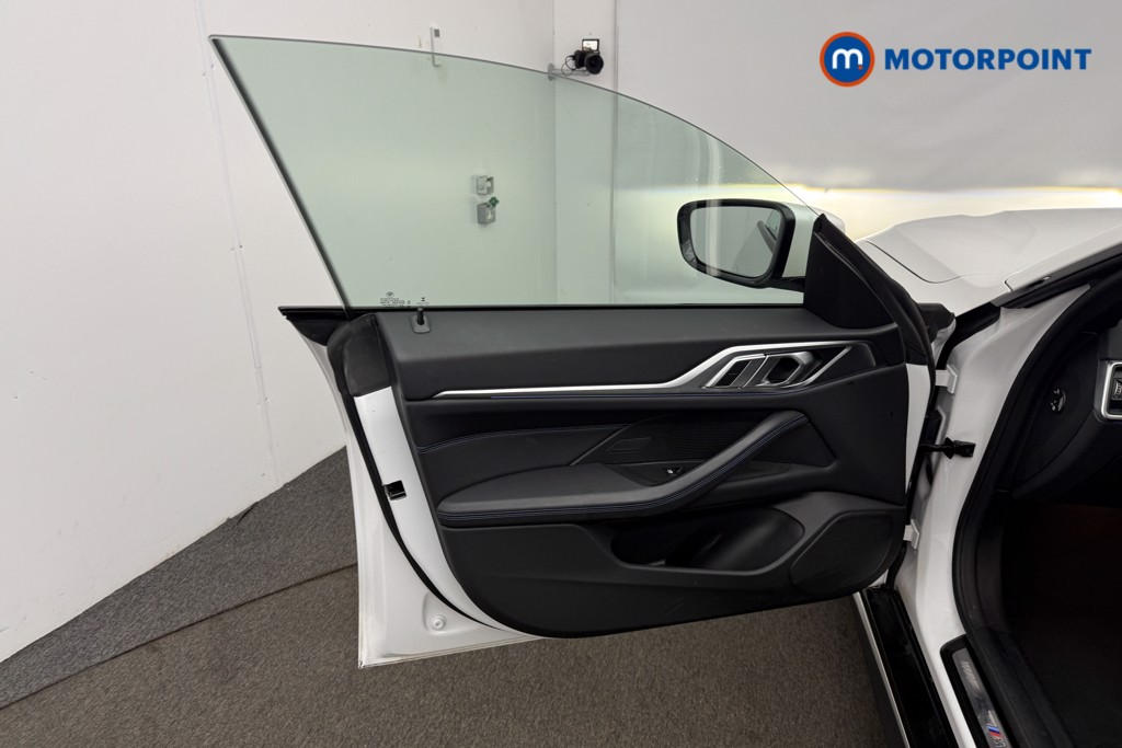 Used BMW i4 2022 for sale - 77367904: Photo 12