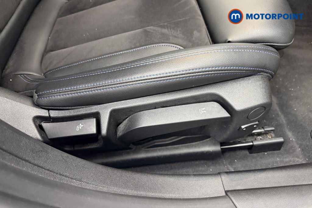 Used BMW i4 2022 for sale - 77367904: Photo 31