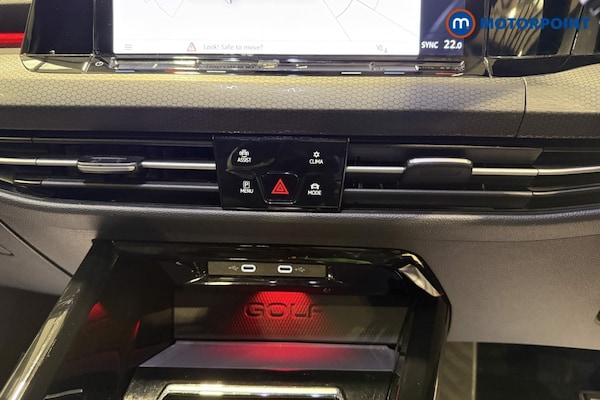 Used Volkswagen Golf 2024 for sale - 76117926: Photo 20