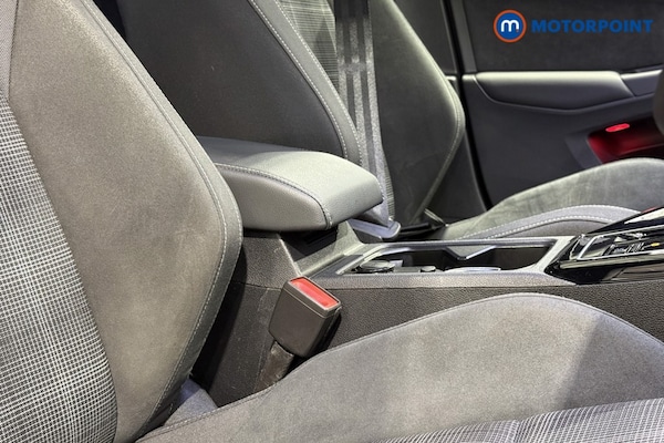 Used Volkswagen Golf 2024 for sale - 76117926: Photo 30