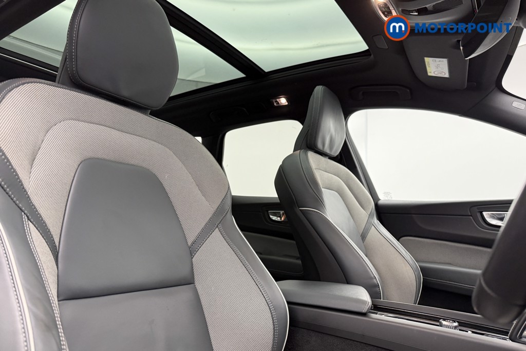 Used Volvo XC60 2020 for sale - 77747188: Photo 32