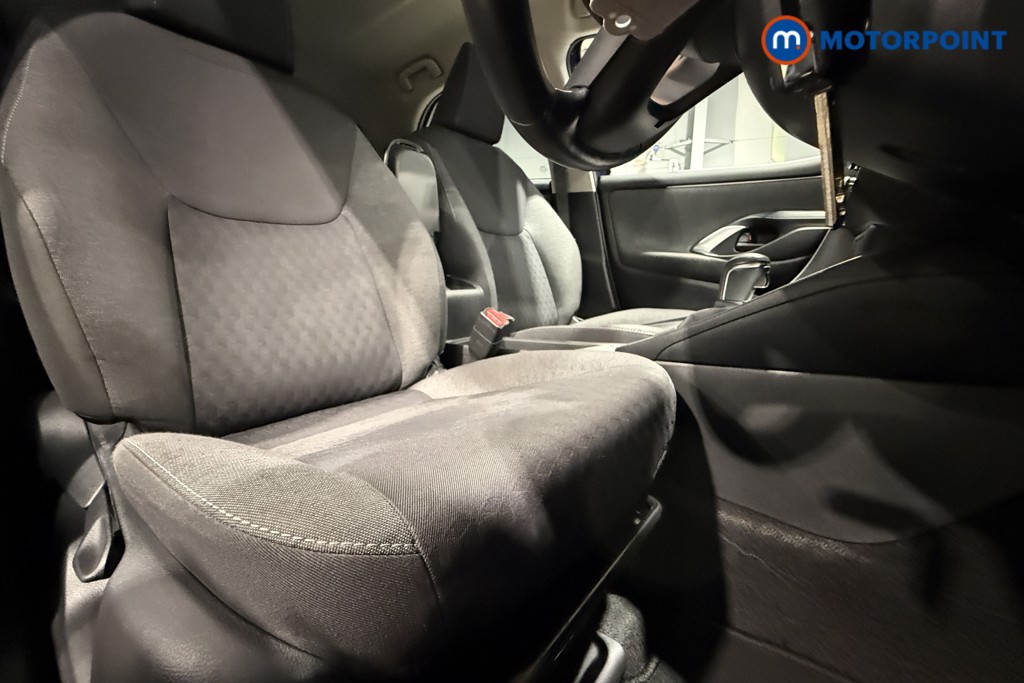 Used Toyota Yaris 2021 for sale - 76603582: Photo 14