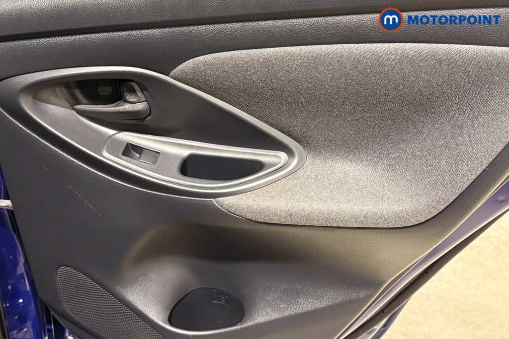 Used Toyota Yaris 2021 for sale - 76603582: Photo 19