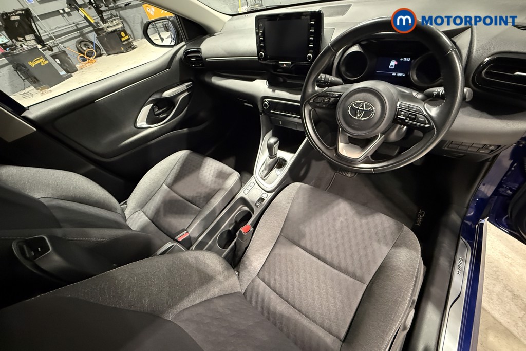 Used Toyota Yaris 2021 for sale - 76603582: Photo 8