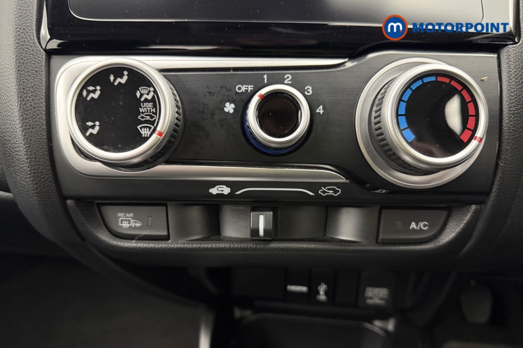 Used Honda Jazz 2019 for sale - 77171203: Photo 22