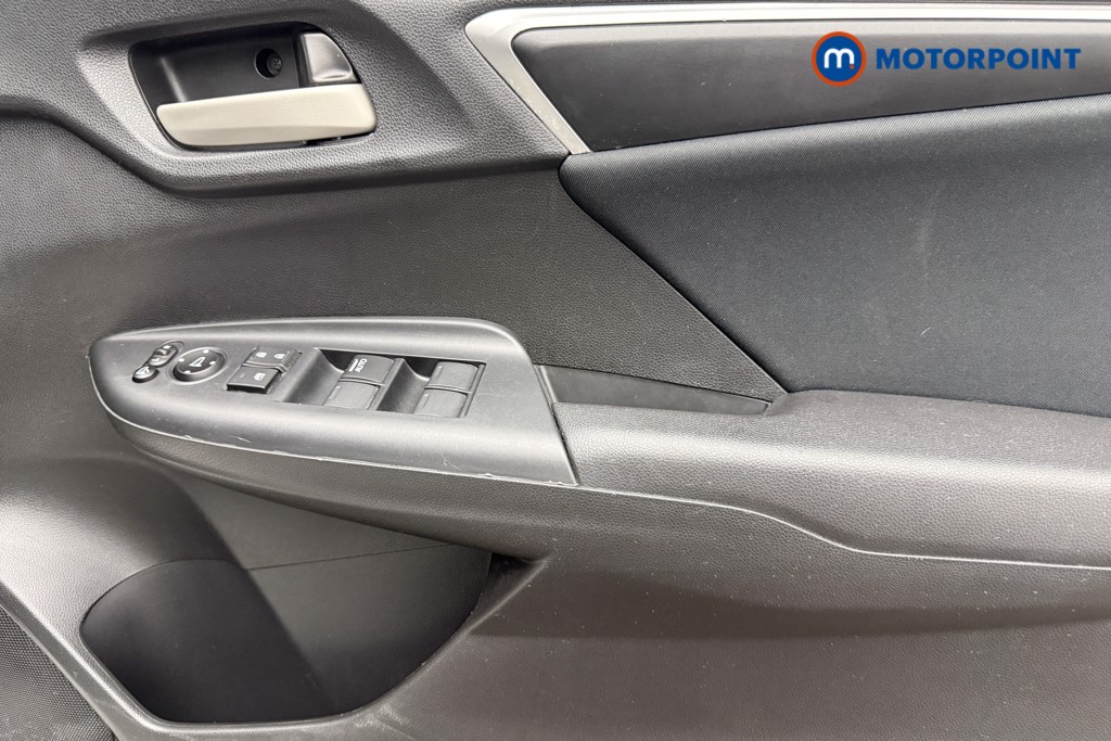 Used Honda Jazz 2019 for sale - 77171203: Photo 24