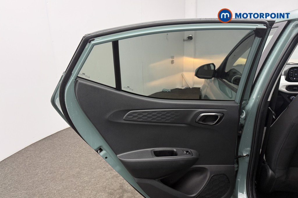 Used Hyundai i10 2022 for sale - 76494854: Photo 10