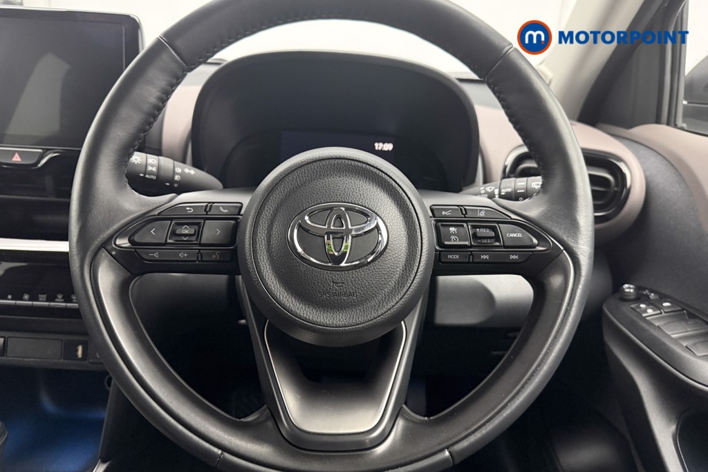 Used Toyota Yaris Cross 2022 for sale - 76797377: Photo 13