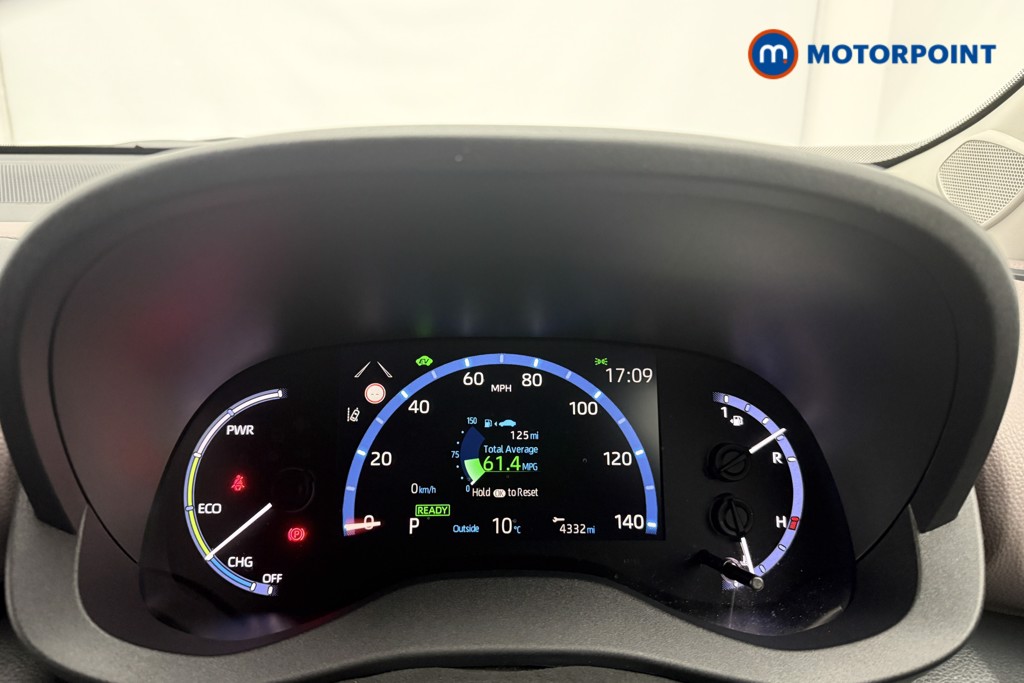 Used Toyota Yaris Cross 2022 for sale - 76797377: Photo 14