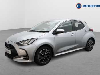 Used Toyota Yaris 2021 for sale - 74770109: Photo
