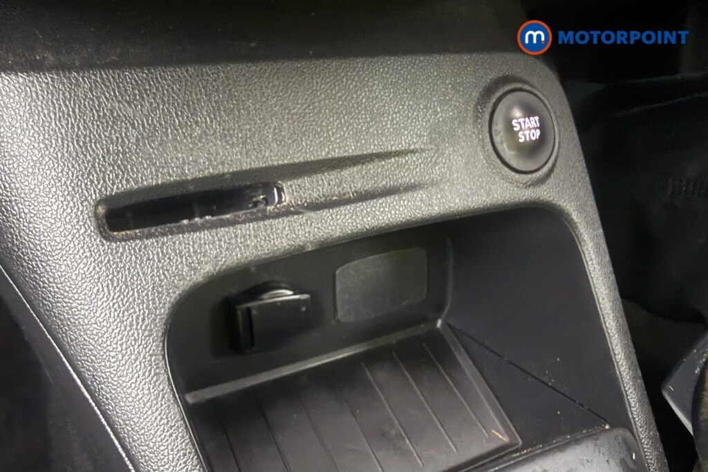 Used Renault Captur for sale - 77676842: Photo 29