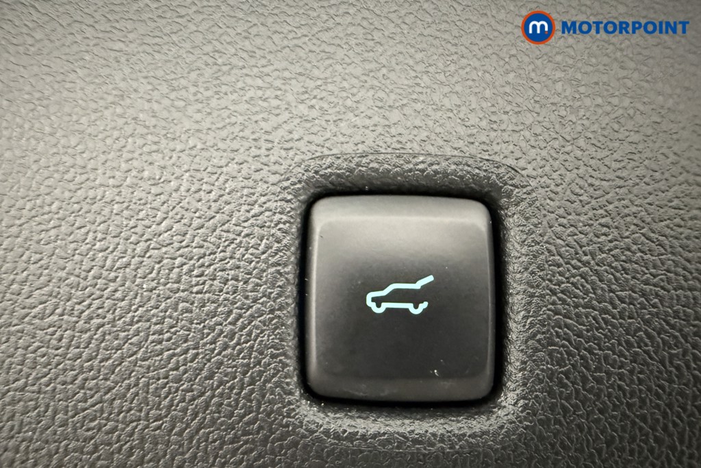 Used Ford Kuga 2023 for sale - 77327126: Photo 39