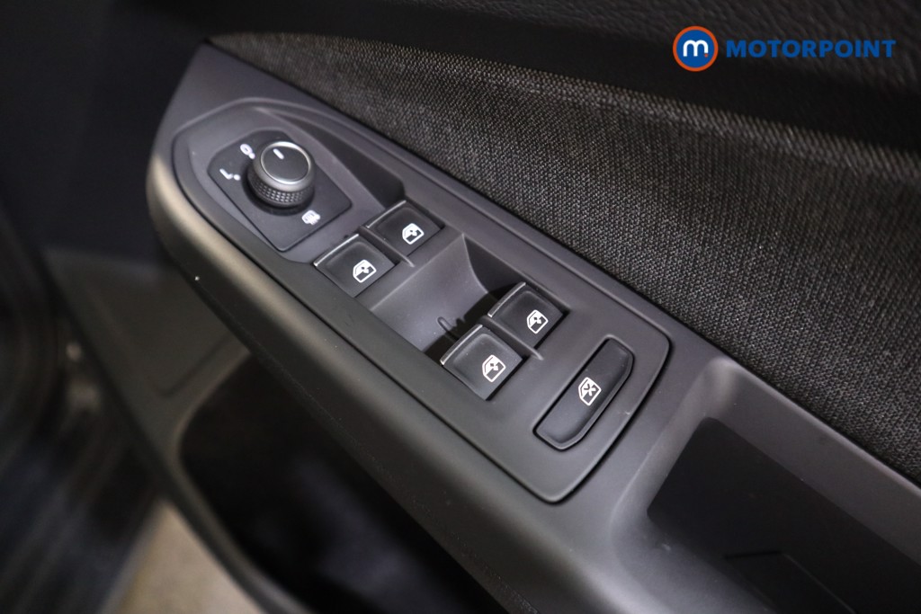 Used Volkswagen Golf 2024 for sale - 76933843: Photo 19