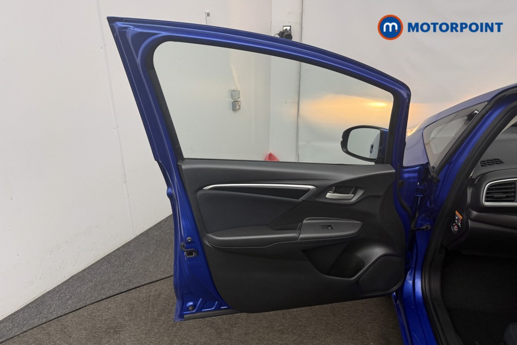 Used Honda Jazz 2018 for sale - 77086143: Photo 11