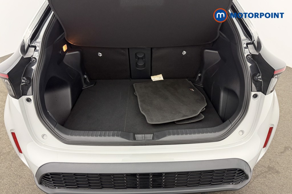 Used Toyota Yaris Cross 2023 for sale - 76961019: Photo 13