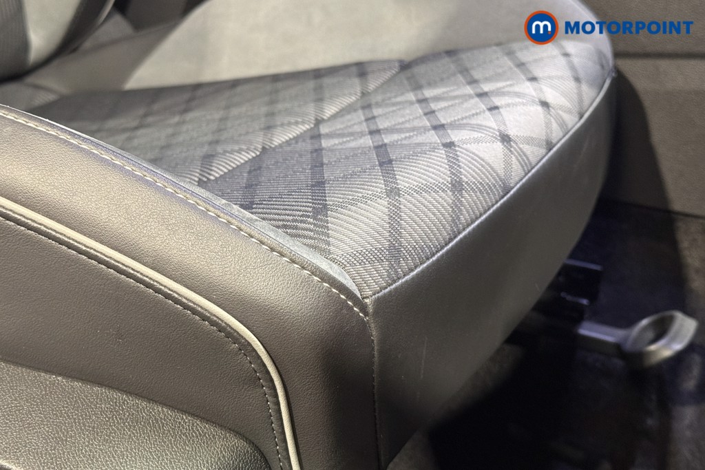 Used Volkswagen Golf 2022 for sale - 76693749: Photo 24