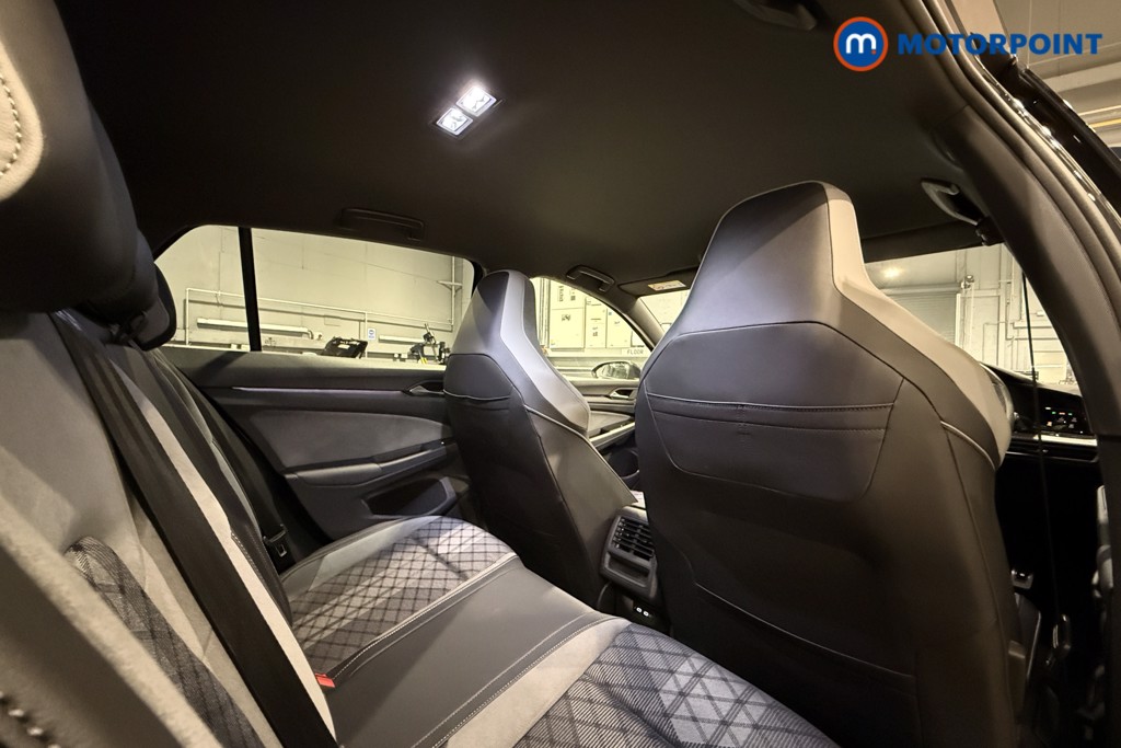 Used Volkswagen Golf 2022 for sale - 76693749: Photo 32