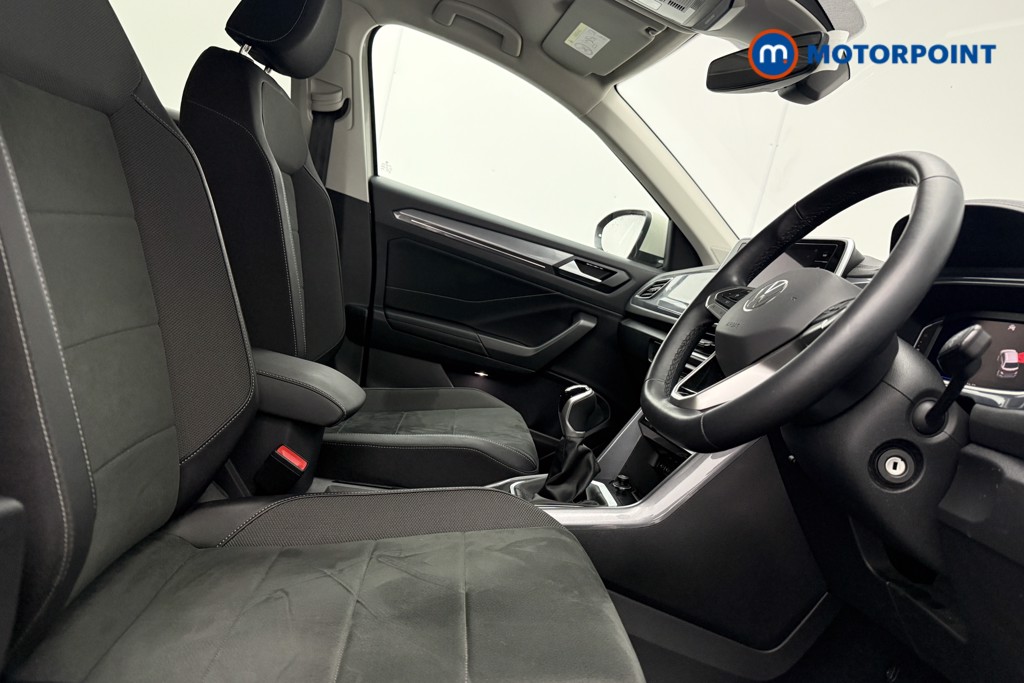 Used Volkswagen T-Roc 2022 for sale - 77620058: Photo 16