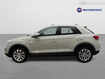 Used Volkswagen T-Roc 2022 for sale - 77620058: Photo