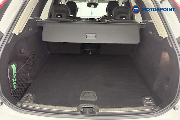 Used Volvo XC60 2021 for sale - 76279172: Photo 35
