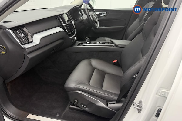 Used Volvo XC60 2021 for sale - 76279172: Photo 9