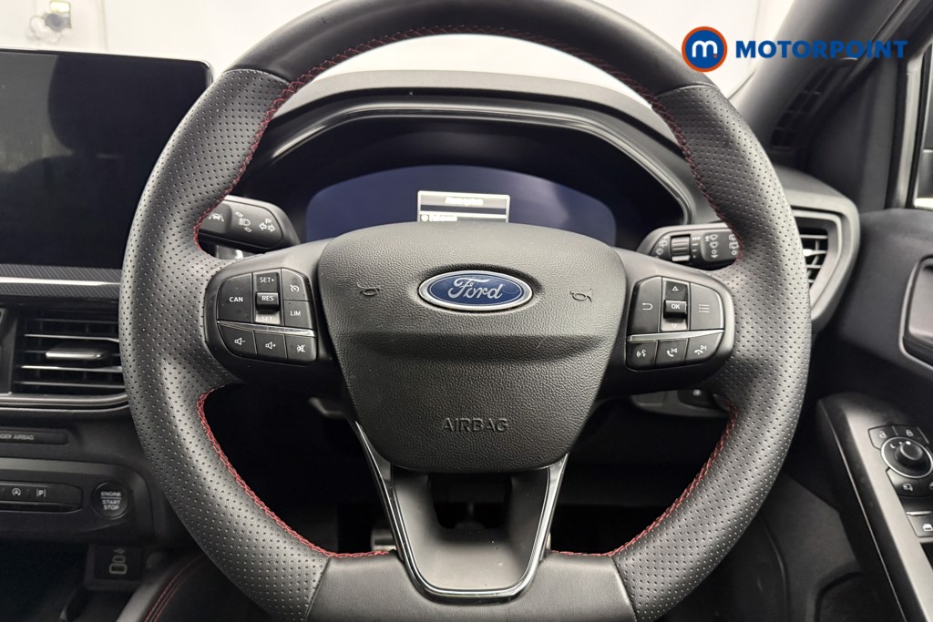 Used Ford Focus 2023 for sale - 76933817: Photo 13