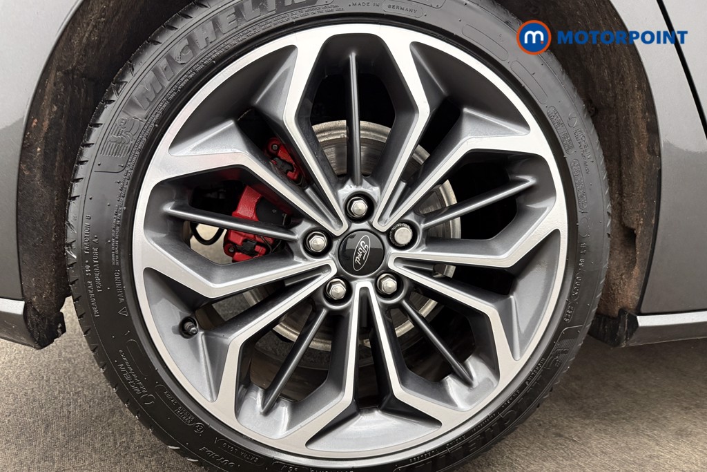 Used Ford Focus 2023 for sale - 76933817: Photo 18