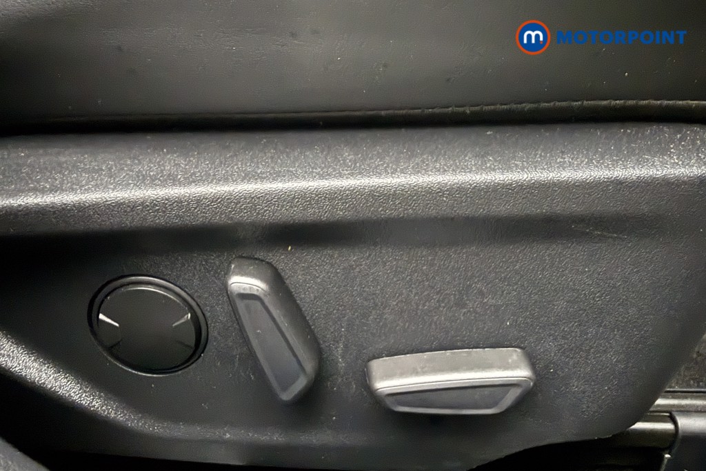 Used Ford Focus 2023 for sale - 76933817: Photo 27