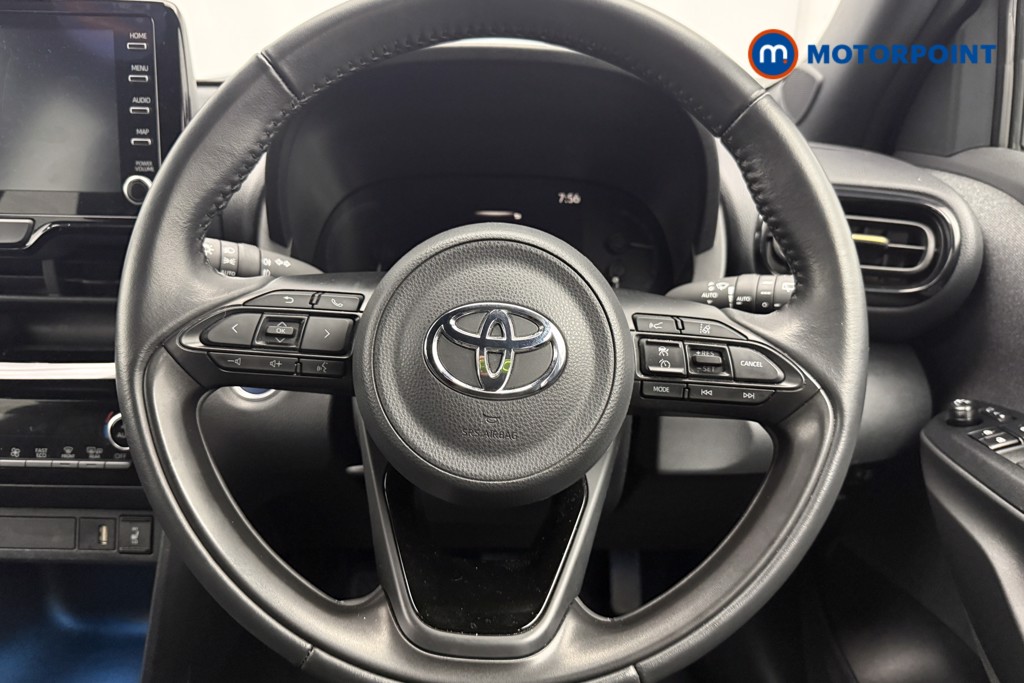 Used Toyota Yaris Cross 2022 for sale - 77045910: Photo 13