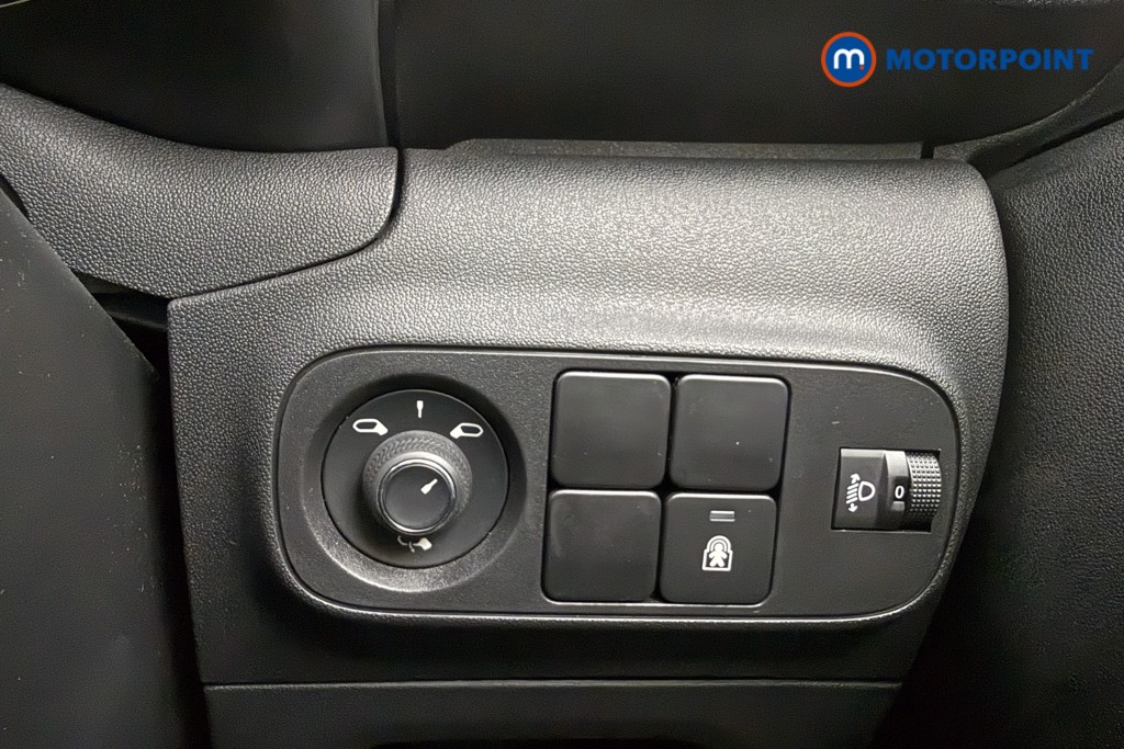 Used Citroen C3 2023 for sale - 76416079: Photo 23