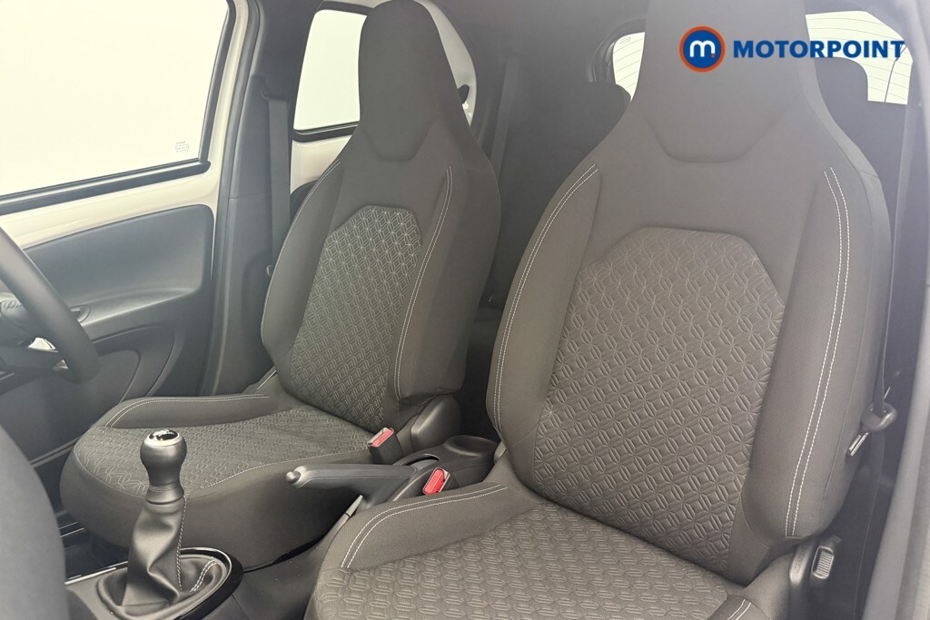 Used Toyota Aygo X 2024 for sale - 77516779: Photo 11