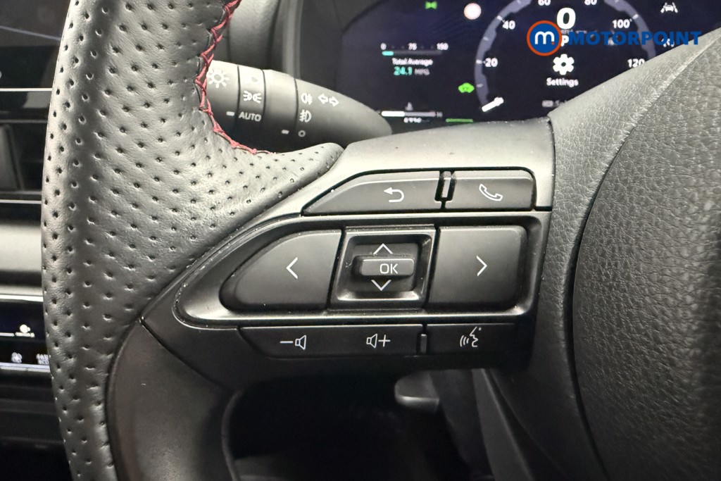 Used Toyota Yaris 2024 for sale - 77354703: Photo 37