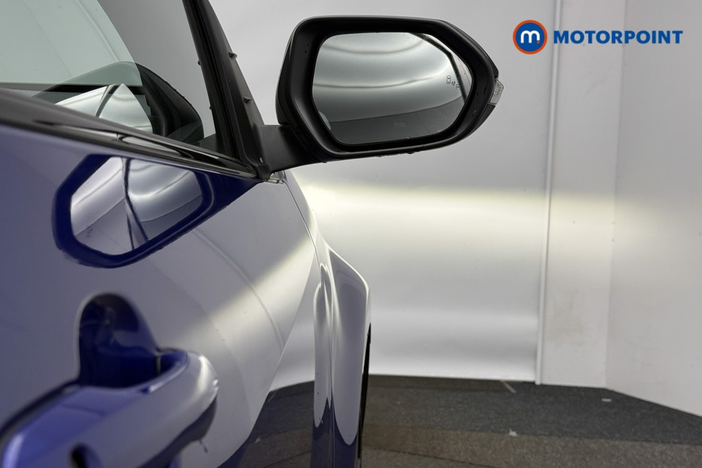 Used Toyota Yaris 2024 for sale - 77354703: Photo 44